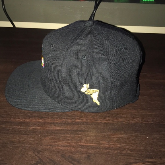Custom Hat (Friends Clothing line) 🔥 - Picture 2 of 4